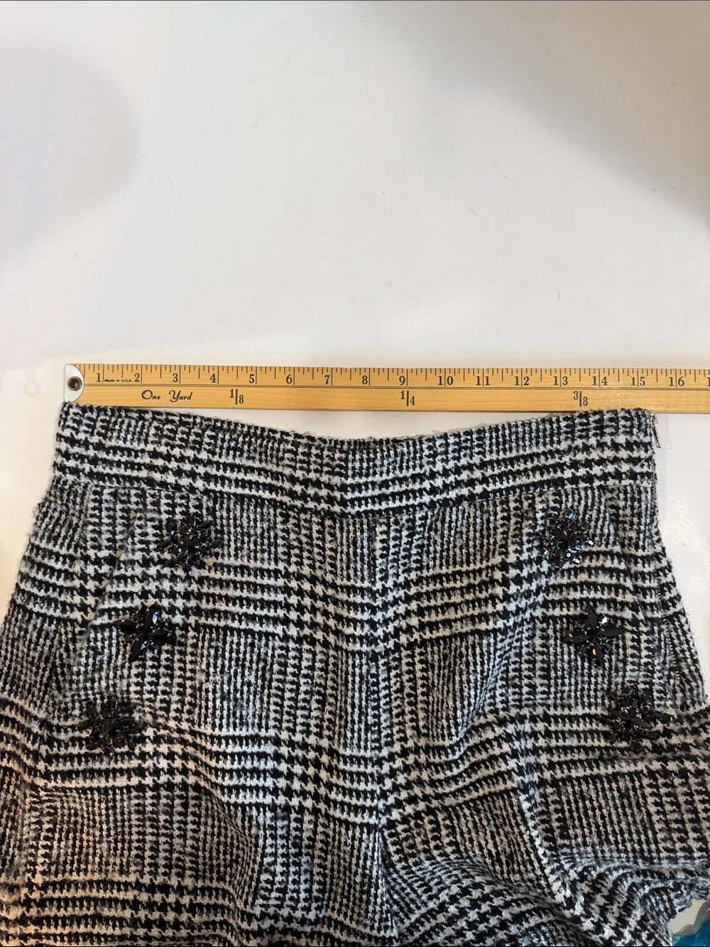 Zara Tweed Black & White Plaid High-Waist Embellished Women's Shorts Sz M - Picture 6 of 6